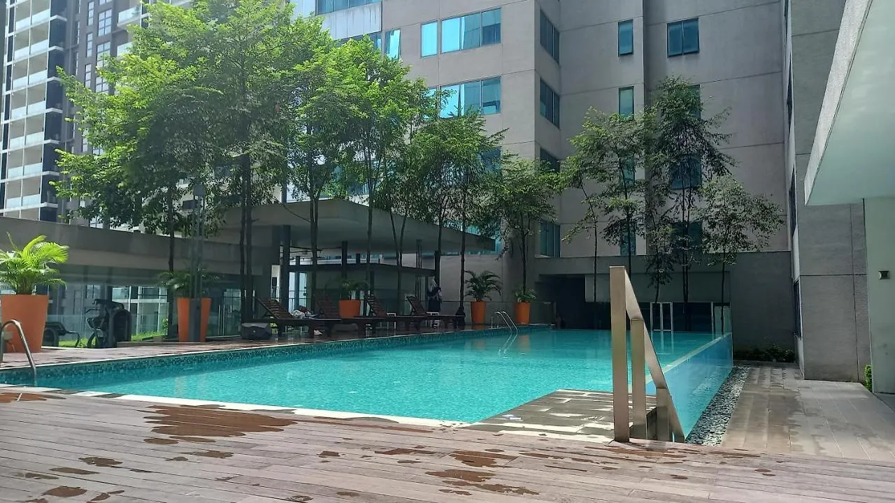 Apartment Summer Suites Klcc By Malenehom Kuala Lumpur