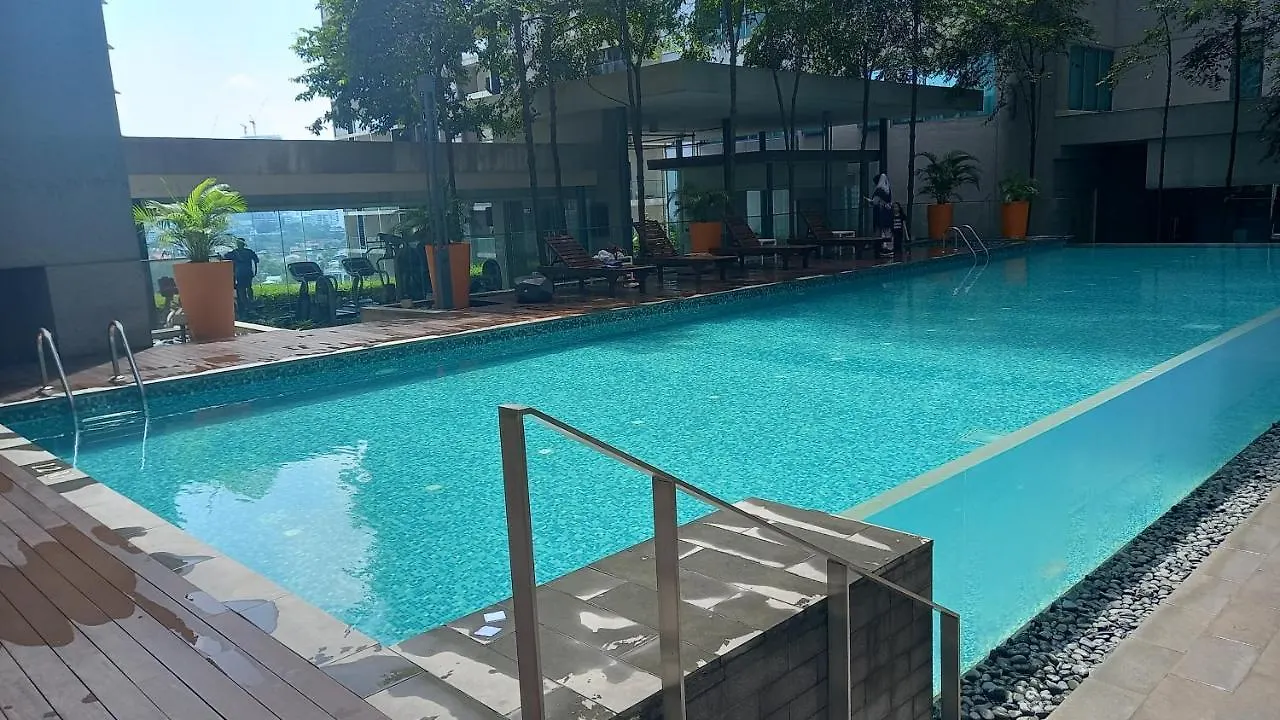 Summer Suites Klcc By Malenehom Kuala Lumpur