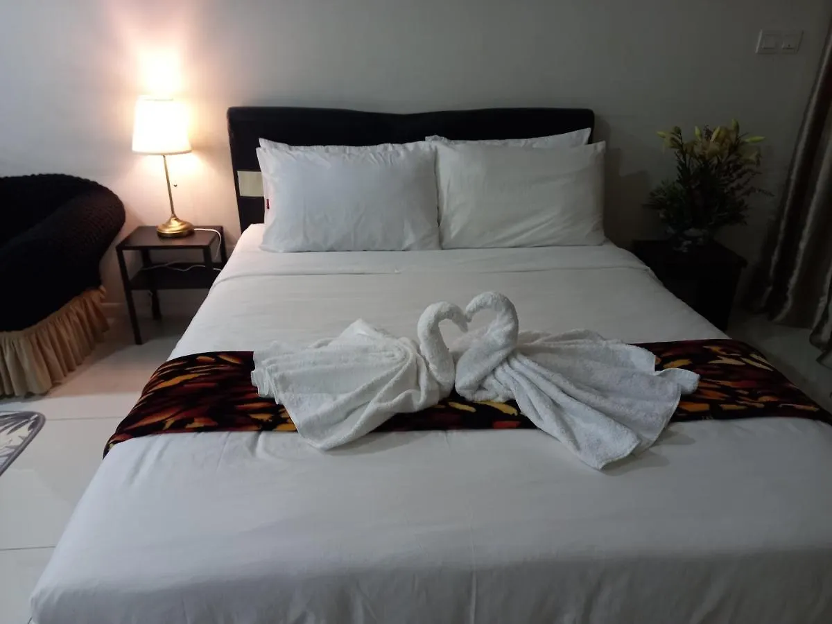 Summer Suites Klcc By Malenehom Kuala Lumpur